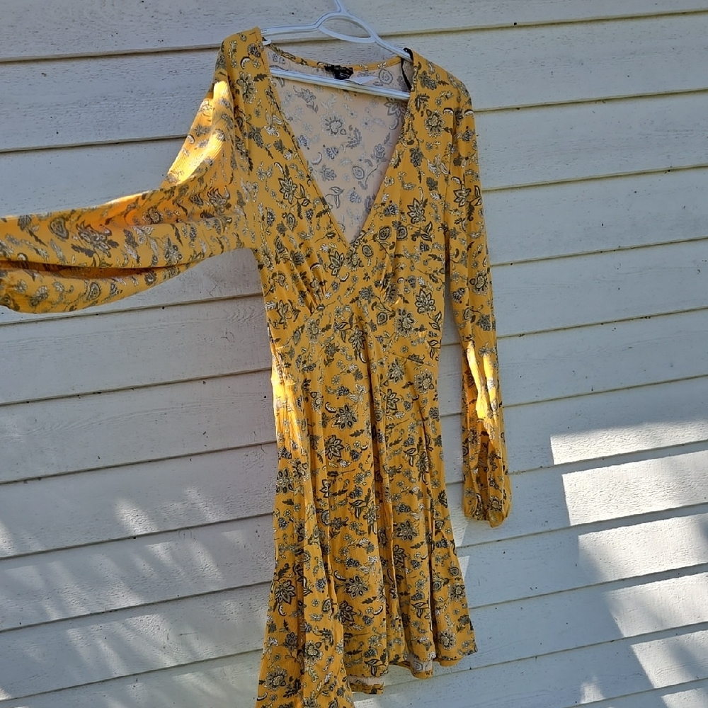 Forever 21 Yellow Floral  Sundress